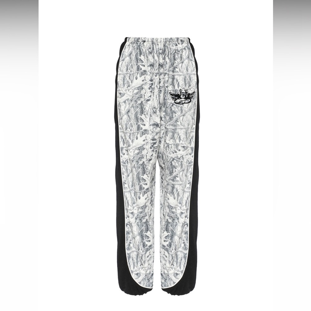 Boys Lie Snowed in Camo Thermal Paneled Kimmy Pant New Without Tags